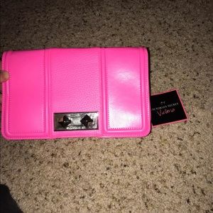 Victoria’s Secret clutch
